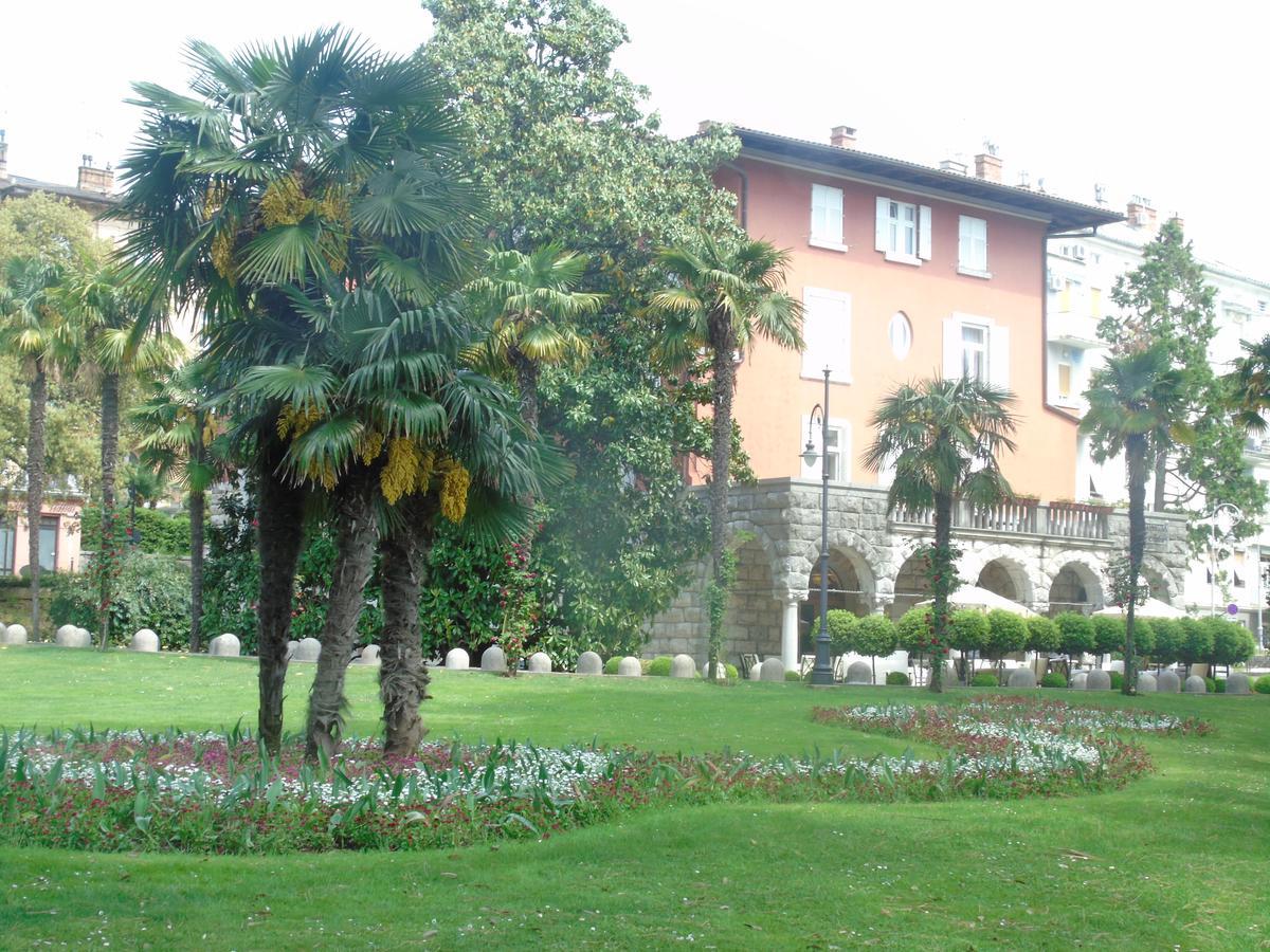 Apartment Mihael Opatija Exterior foto